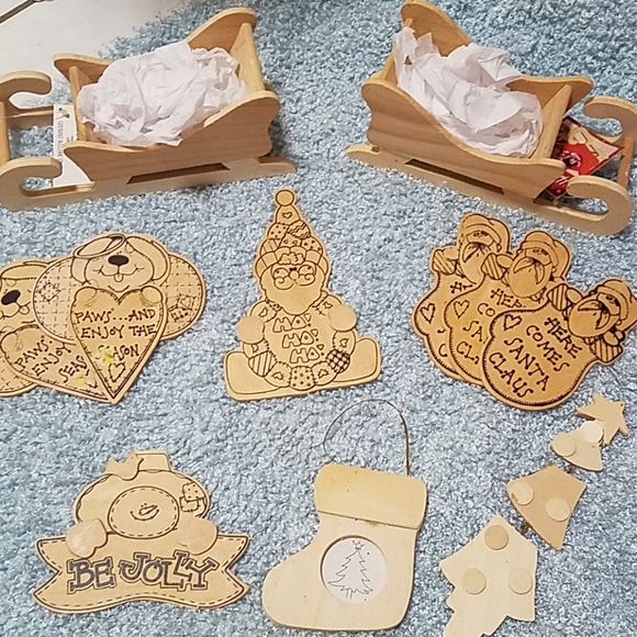 Other - Holiday wooden craft bundle